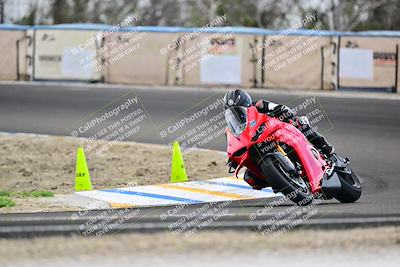 media/Apr-18-2025-TrackDaz (Fri) [[45f5874c44]]/B Group/Session 4 (Turn 6 - Outside)/